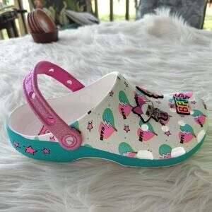 3986) Crocs Big Kids LOL Surprise ! BFF Clogs Size US J6 (W8)